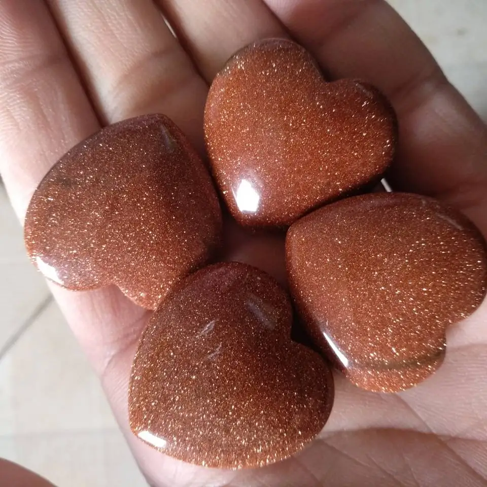 

4pcs Quartz Heart Natural Crystal Healing Stone Attract Love Bedroom