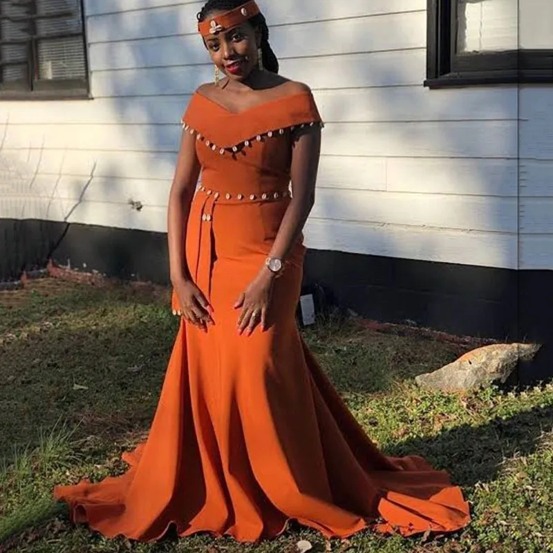 Вечерние платья русалки Verngo Aso Ebi с открытыми плечами и баской длинные