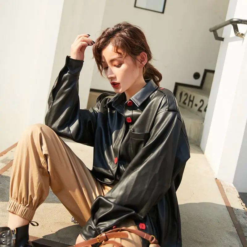 Черное пальто из искусственной кожи большого размера Женская винтажная красная