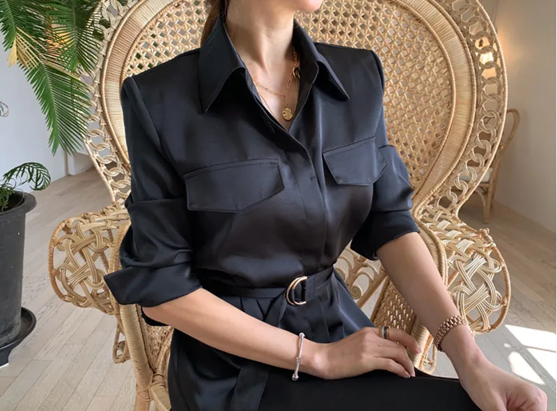 Женское однобортное платье средней длины с отложным воротником Осень-зима