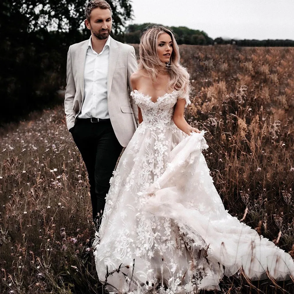 

Romantic Floral Appliques Wedding Dresses Off Shoulder Straps Sweetheart Lace Bridal Gowns Open Back A-Line Long Bride Dresses