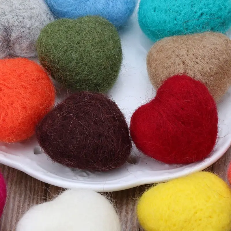 

Newborn Photography Felt Love Shape Props Tiny Baby Girl Boy Photo Shoot Handmade Felt Heart Shaped Props