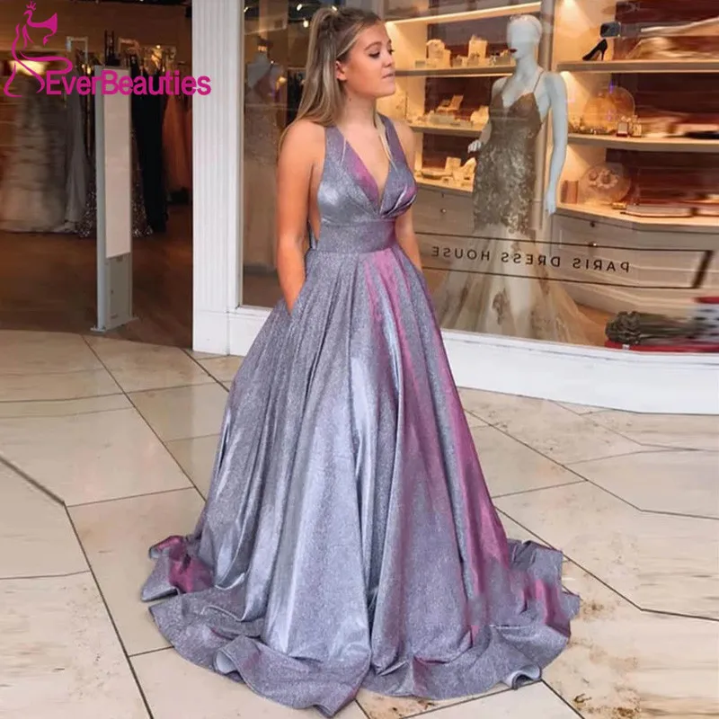 Вечерние платья на тонких бретельках длинные 2020 с v-образным вырезом блестящее