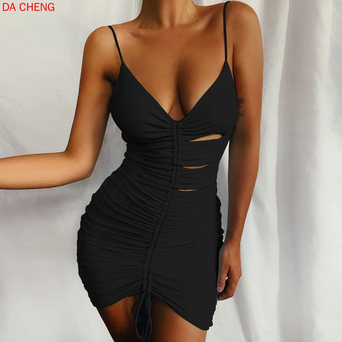 

Explosion Sling Women's Clothing Europe Summer Sexy Hollow V-neck Package Hip Dress Drawstring Club Dress Elegant Vestidos