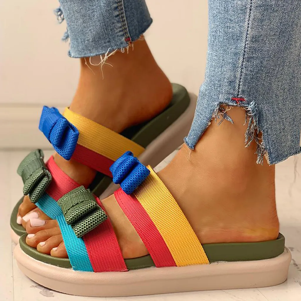 2020 Colorblock (цветовой блок) спортивные женские тапочки Сезон лето На низком каблуке