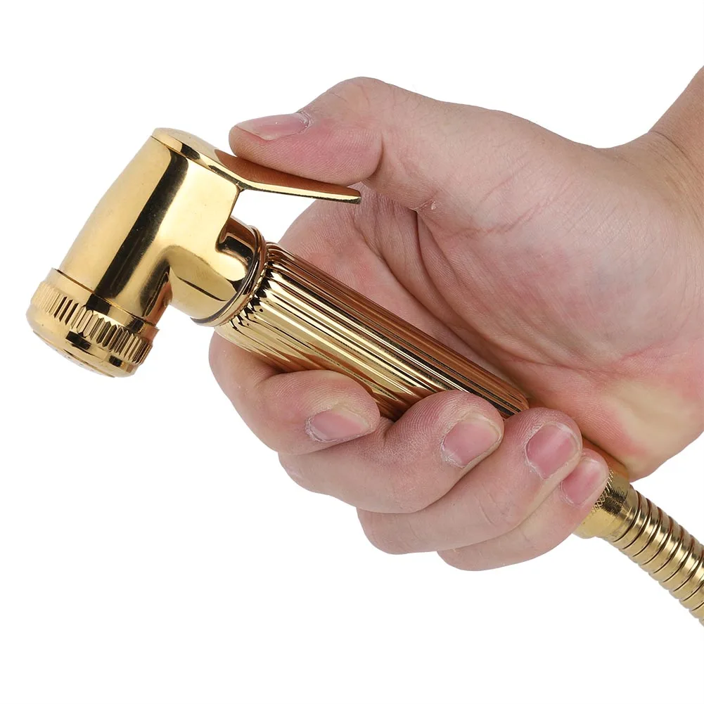 All-copper Pressurized Golden Toilet Spray One Into Two Out Angle Valve Clean Body Bidet Nozzle Four Points Dual 2019 | Обустройство