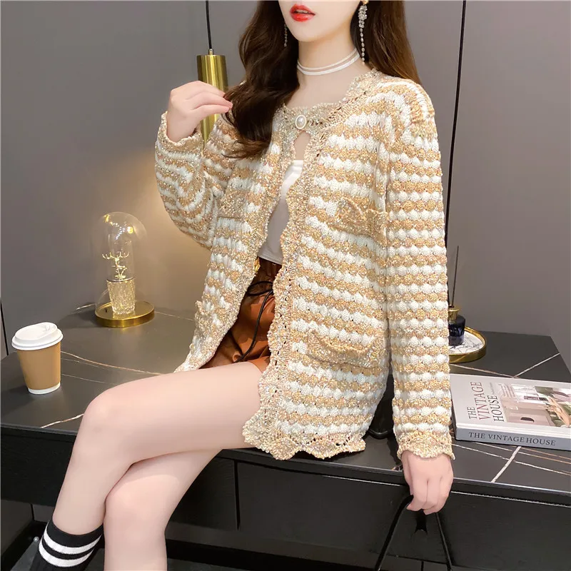 

Осень-зима 2020, вязаный клетчатый кардиган с длинным рукавом 50-13037 [верхний 20, площадь 6, 1-й пол]