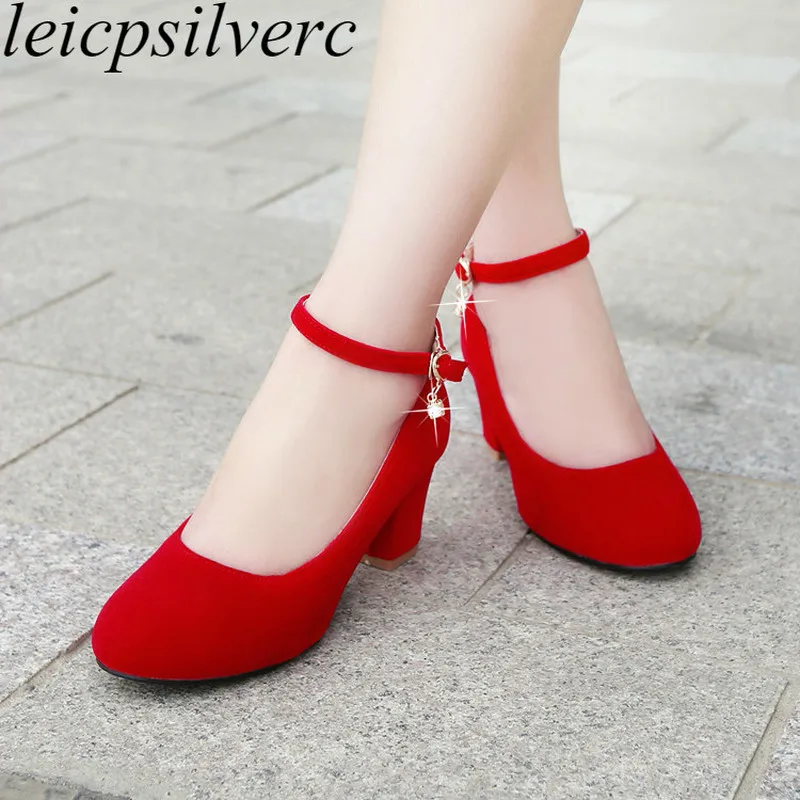 Женские туфли лодочки на высоком каблуке Новинка Изящная пикантная стильная