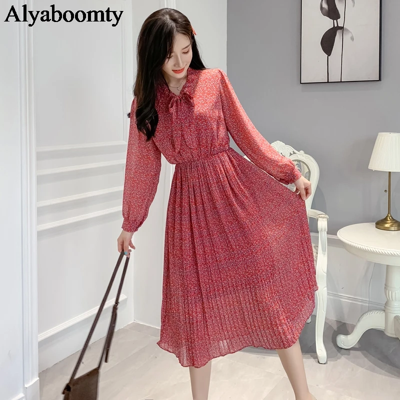 Корейское стильное осенне весеннее женское шикарное платье с воротником