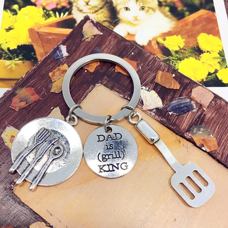Горячие Ретро столовые приборы Лопата папа гриль король буквенный ярлык Шарм