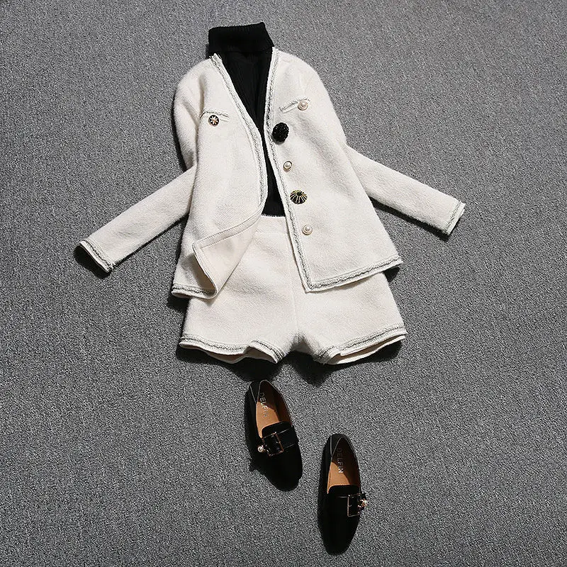 

Wool 2 Pieces Women Shorts Suits Autumn New Design Solid Button Beaded Blazers Office Lady Slim Clothing Sets