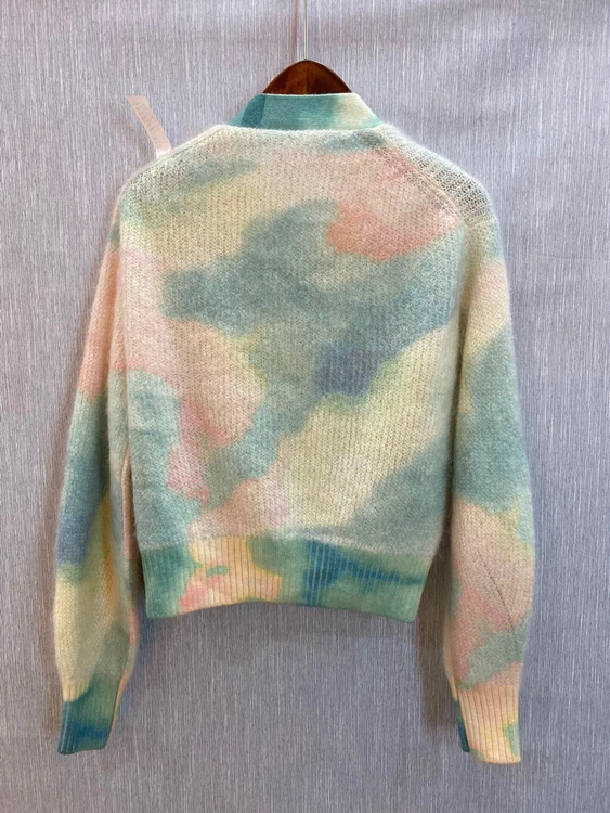 

Autumn / winter 2020 new women's V-neck halo color matching knitted button decoration long sleeve cardigan sweater 1010