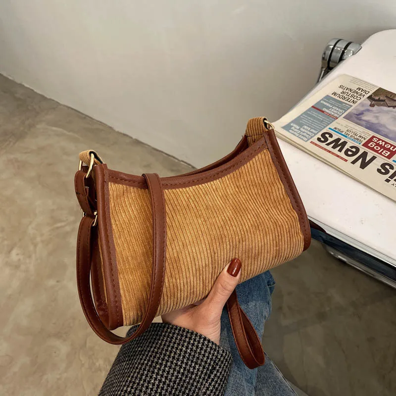 

Retro Small Bag Woman 2021 New Fashion Retro Shoulder Bag Texture Underarm Baguette Bag Simple Messenger Bag