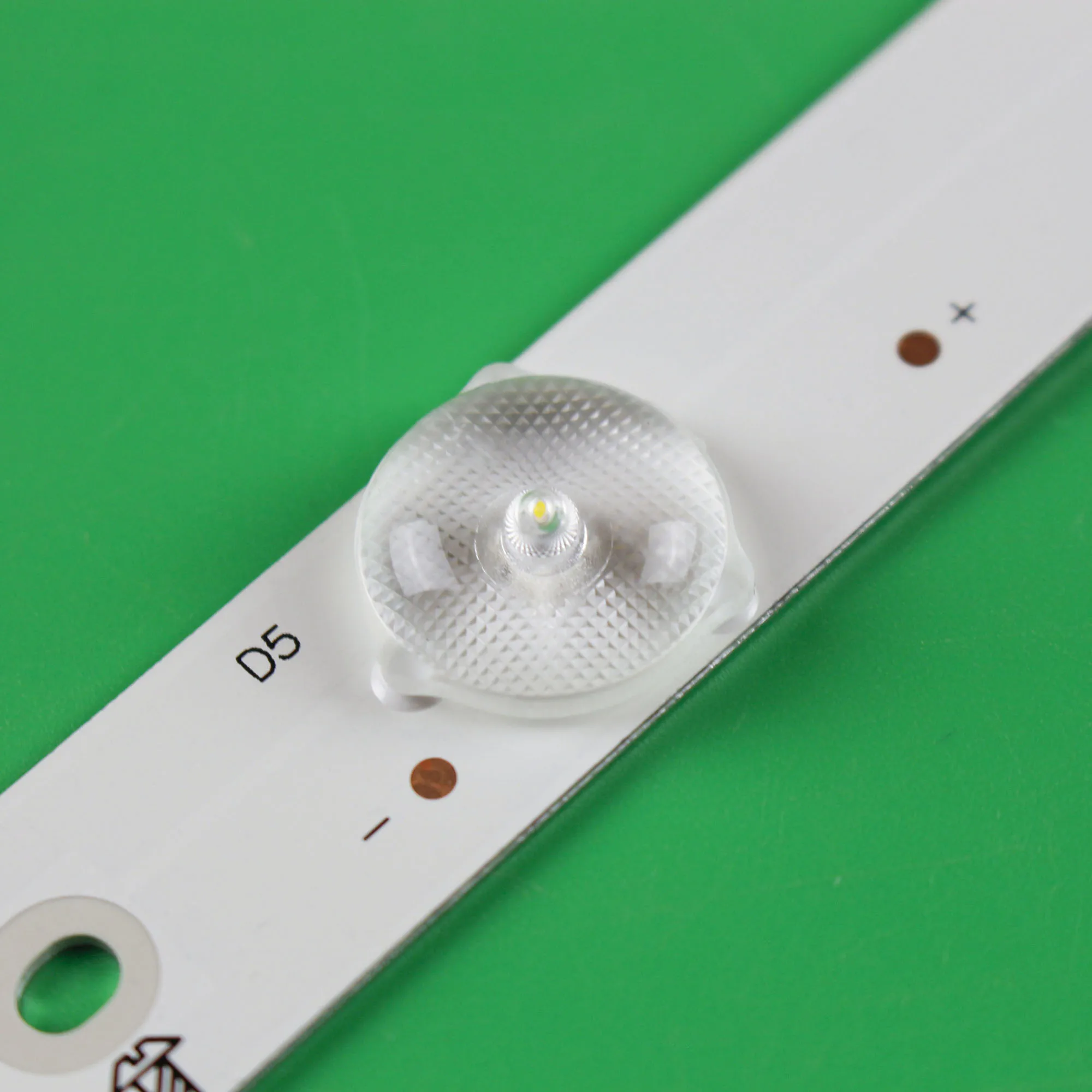 Светодиодная лента для подсветки телевизора Philips 43 43PUT4900/1 43PFT4112 43PFS5301/12 43PFS4132/12