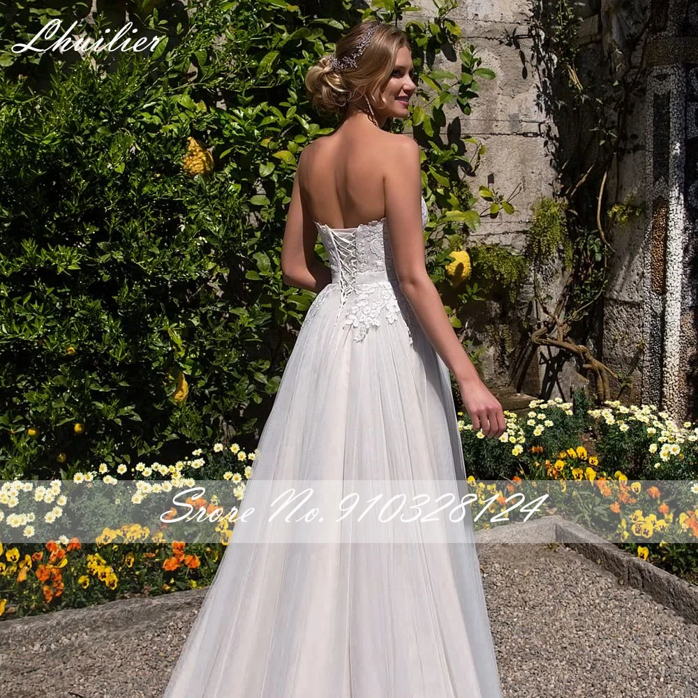 

Lhuilier Simple A Line Strapless Beach Wedding Dresses 2020 Sleeveless Floor Length Tulle Bridal Gowns Court Train with Belt