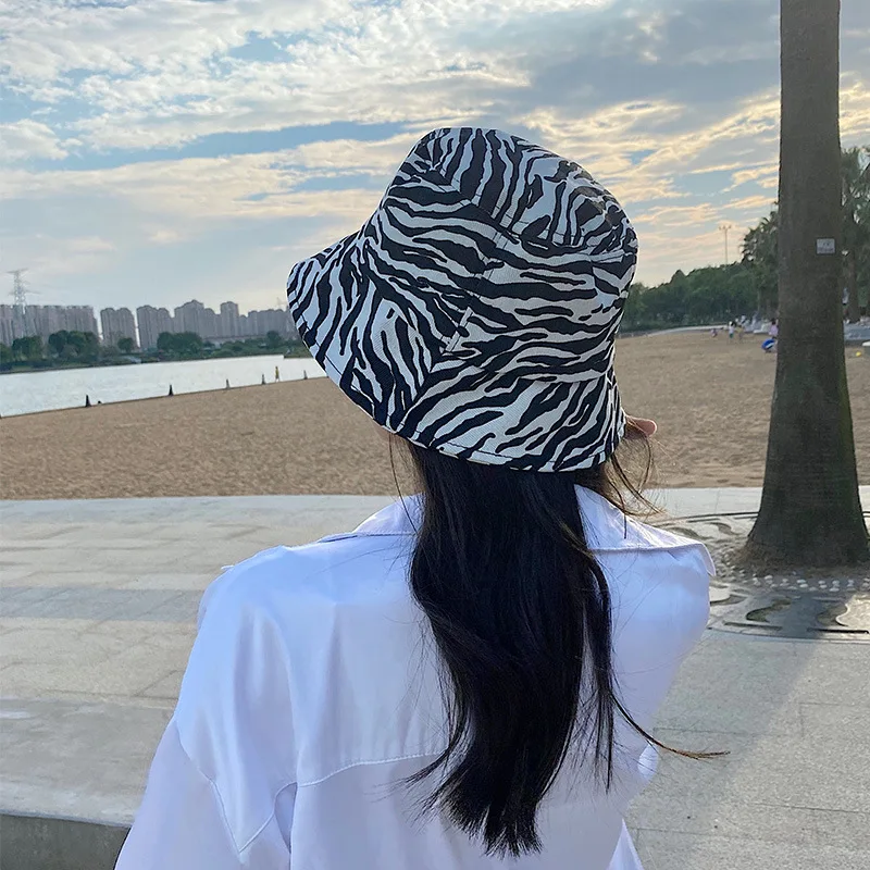 

Leopard Reversible Female Bucket Hat Hip Hop Printed Women Summer Hat Cap Outdoor Fishing Lady Panama Casual Female Cap Sunhat