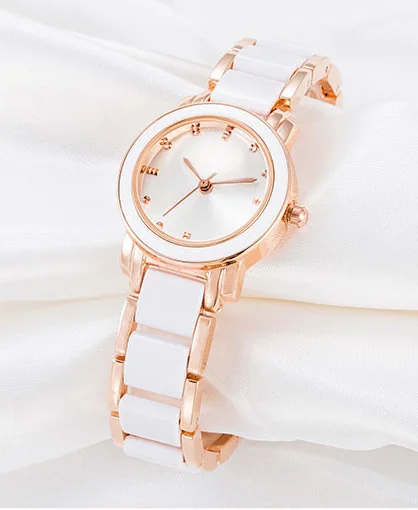

Casual fashion new ladies watch explosions best selling diamond-encrusted waterproof imitation ceramic ladies new quartz watch