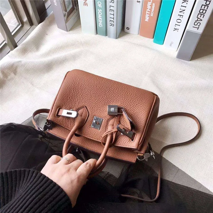 

Genuine Leather Mini Shoulder Bag Crossbody Designer Handbag Handtasche Borsa Tracolla Donna Ladies Handbags Silver Buckle