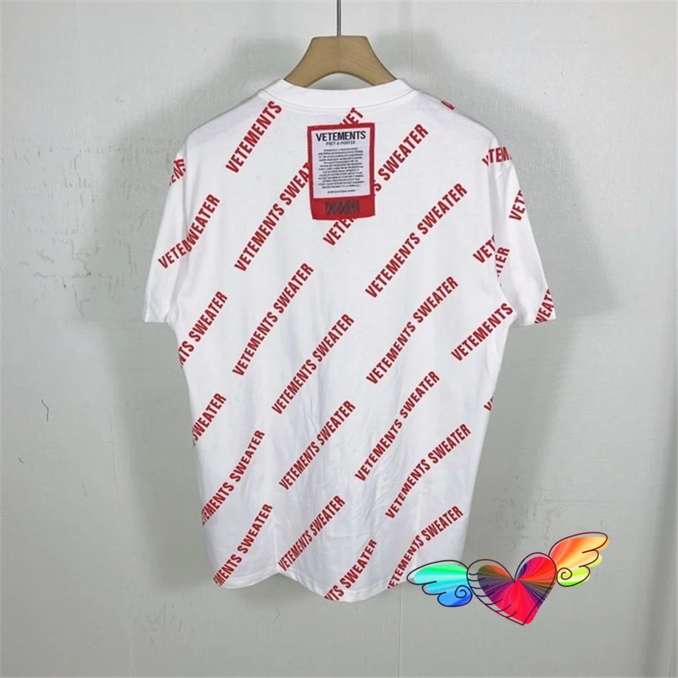 

2021 Slightly Oversize VETEMENTS Patch T-shirt Men Women 1:1 Full Red Logo Print Vetements Tee VTM Tops Short Sleeve