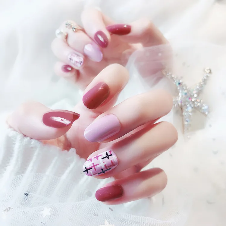 Модные ложные наклейки для ногтей 24 листа/набор круглые носимые Типсы маникюра