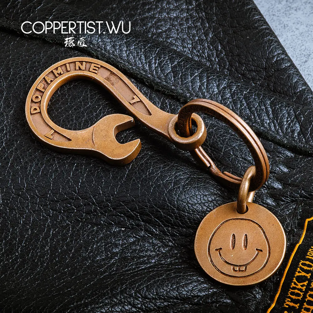 Coppertist. wu латунный ключ декоративный узор карабин гаечный застежки коготь крюк
