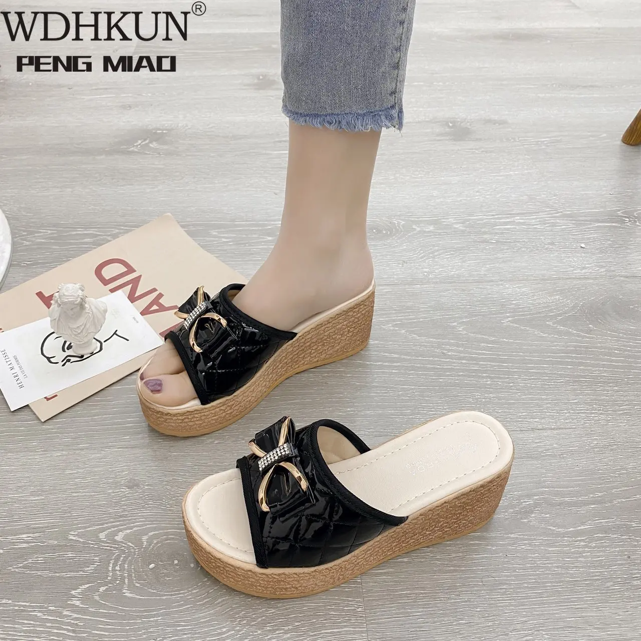 

Top quality MULE Easy-to-wear sandals in colourful hues make Luxury Designer Women Sandals New Style Top Quality Fashion Womens