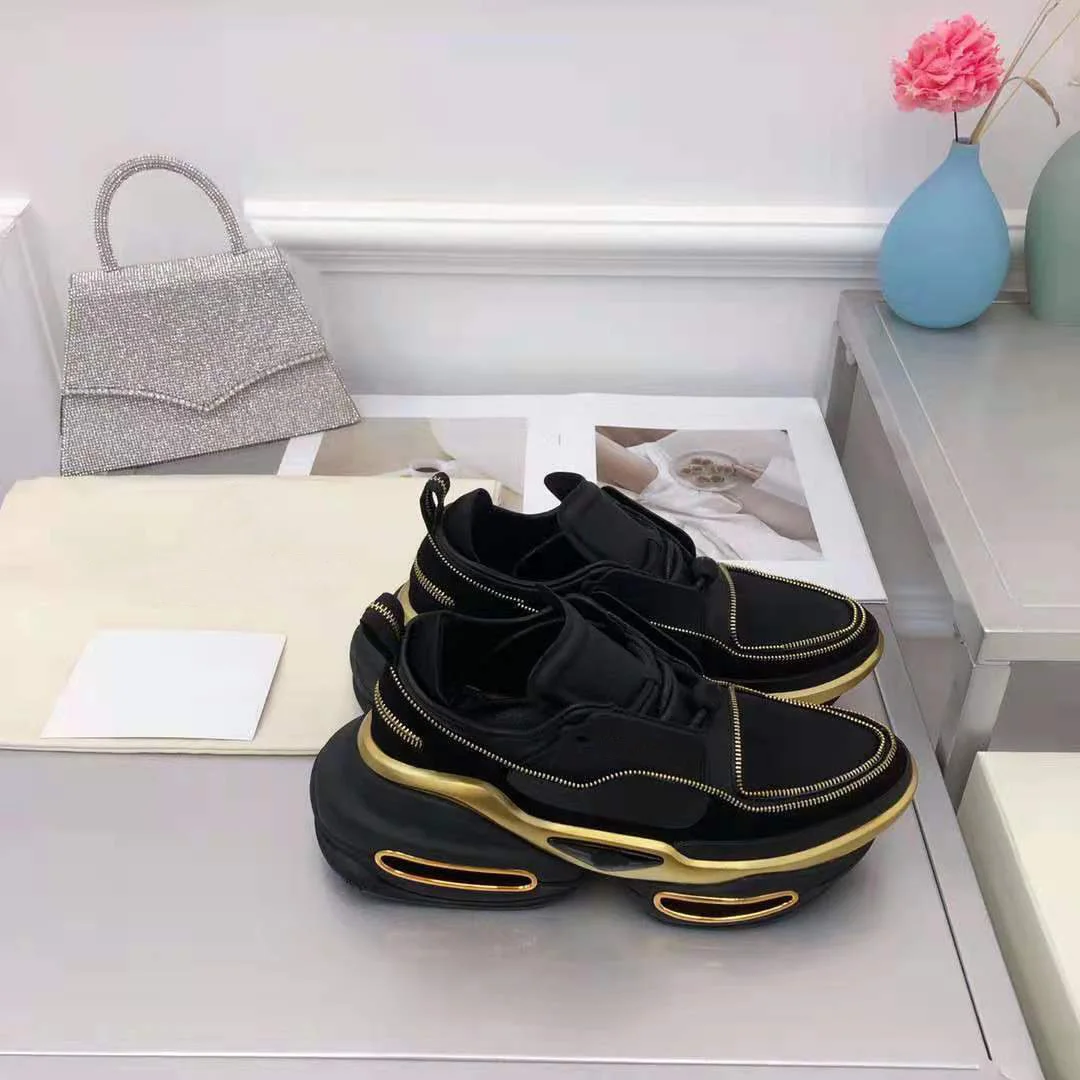 Женские кроссовки на молнии черные | Обувь