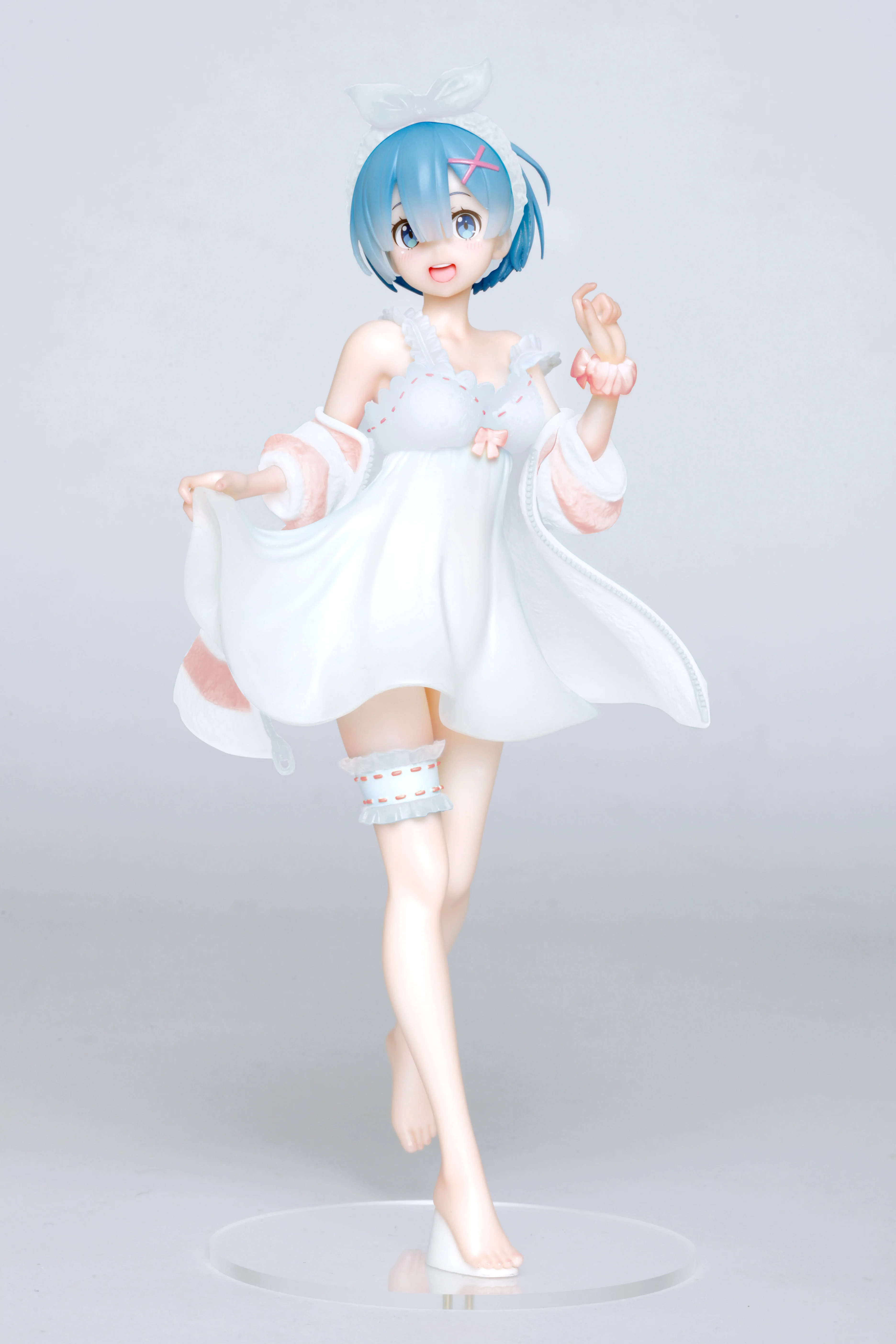 

Japanese version of Taito Rem Rem Figure from Zero Different World Pajamas Gift