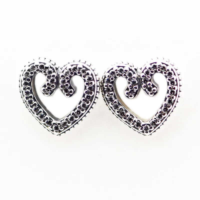 Женские серьги-гвоздики в форме сердца с кристаллами подарок для девушек модные