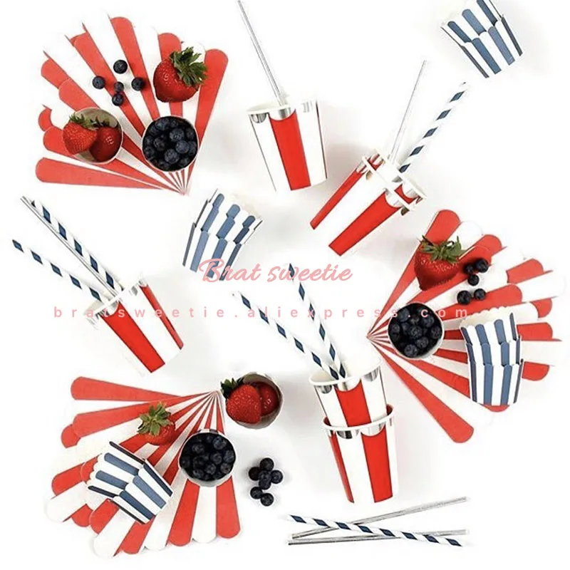 США День Независимости красные бумажные тарелки в полоску чашки июля четвертое