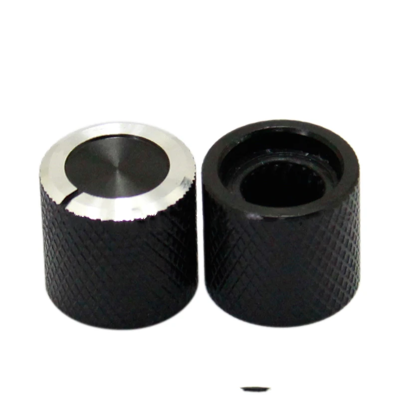 Крышка ручки потенциометра из алюминия и пластика с двумя штуками для автомобиля, регулирования громкости, усилителя мощности, диаметр отверстия 6 мм, размер 11,5*11 мм.