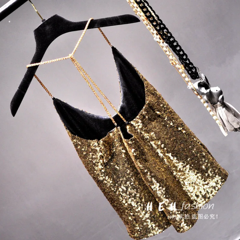 

Chic Metal chain Sequins Halter Camis women Beading Tank Loose loose backless Gold metallic shiny camisole straps Party tops