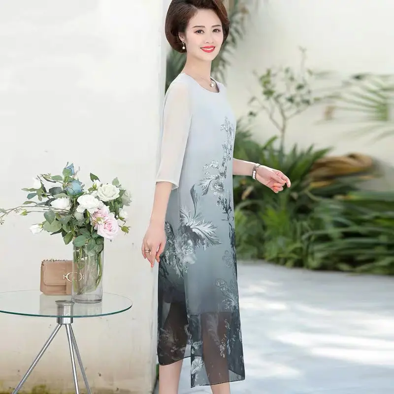 

2021 new fashion spring and summer short-sleeved dress straight over the knee chiffon casual