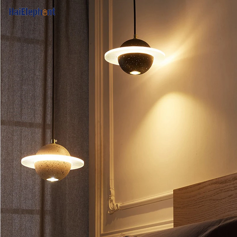 Маленькие подвесные светильники в скандинавском стиле с планетами для столовой