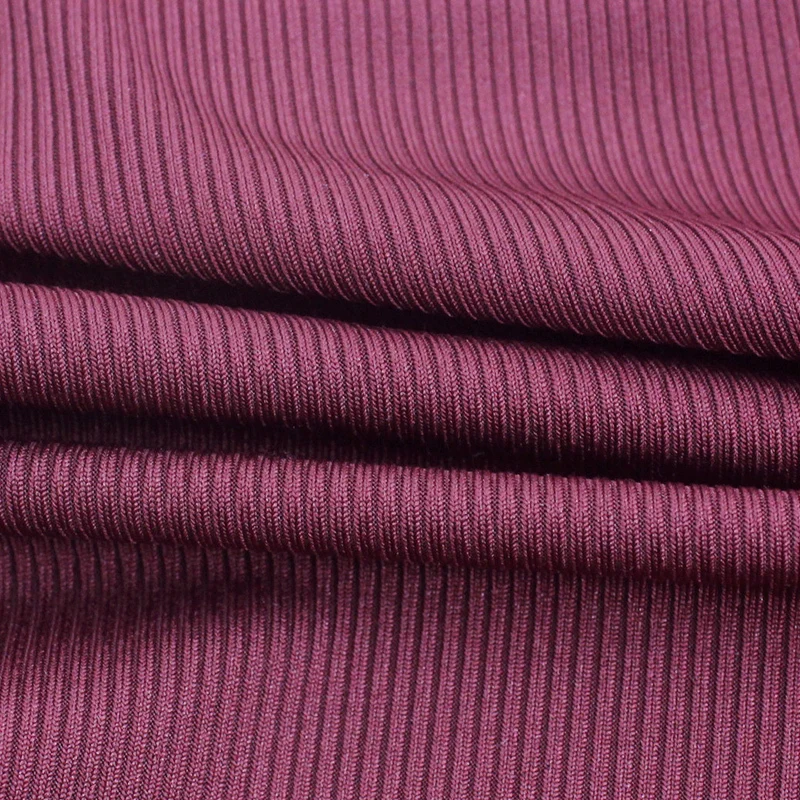 Комплект летней одежды из двух предметов: укороченный Топ с длинным рукавом и