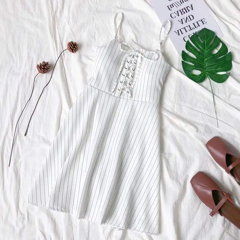 Женское платье на бретельках повседневное пляжное мини без рукавов с v образным