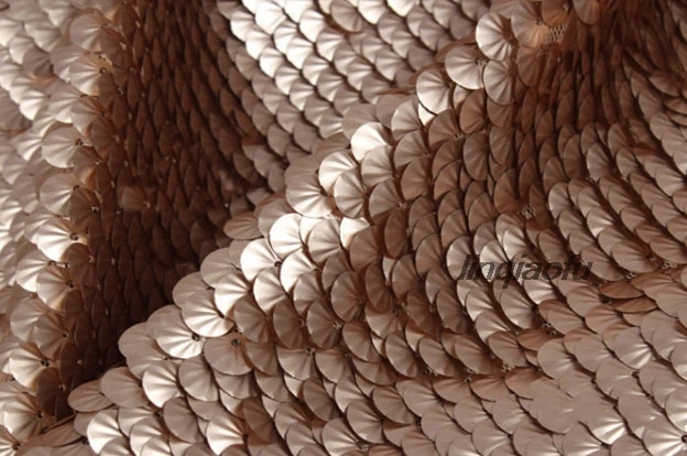 

Three-dimensional metal gold glitter fabric mesh yarn embroidery fabric texture fabric High-end laser clothing fabric