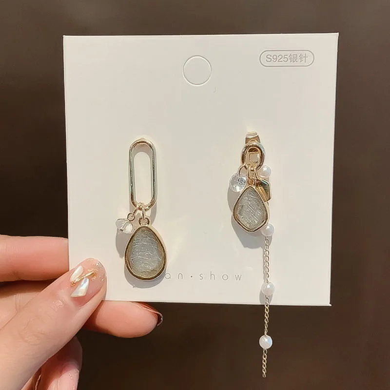 Женские асимметричные серьги в Корейском стиле Элегантные Простые Модные