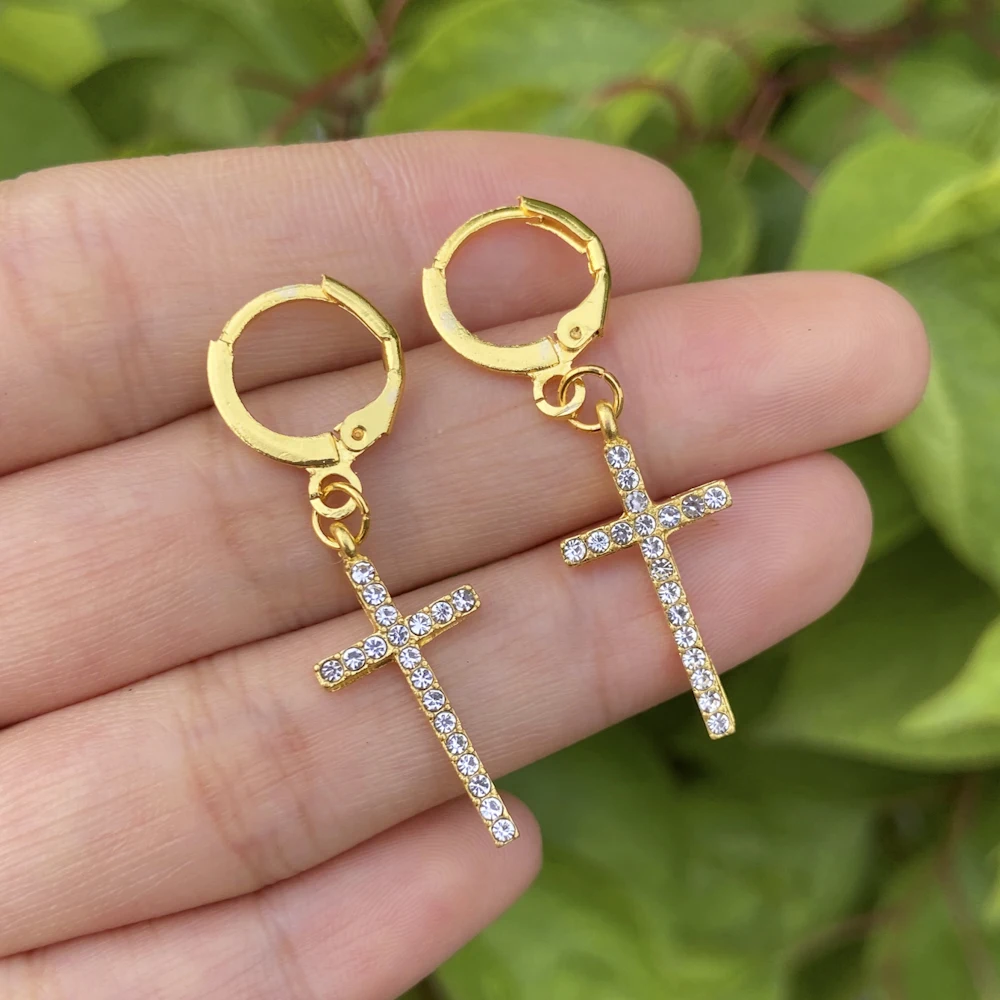 

VG 6YM 2021 New Fashion Punk Style Rhinestone Cross Copper Buckle Drop Earrings Simple Design Earrings For Women Party Jewelry
