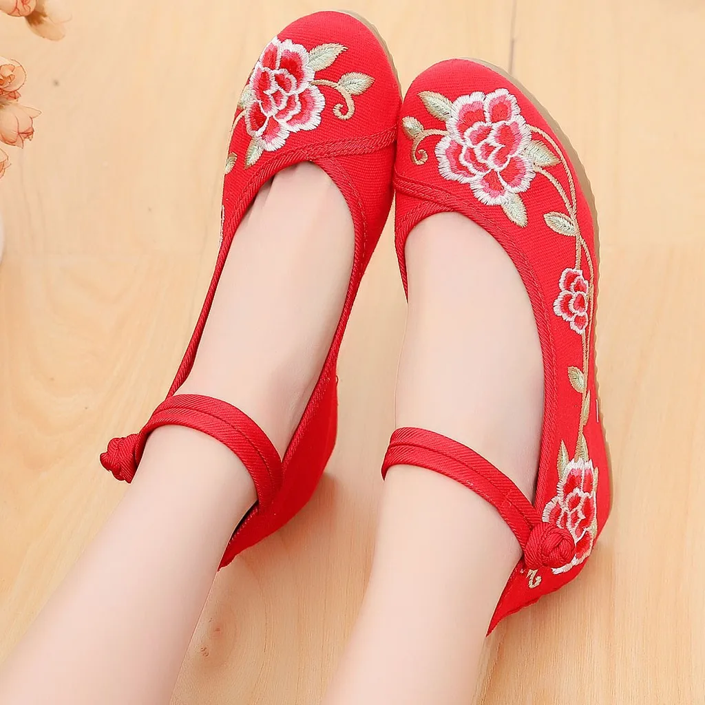 

Ladies Casual Shoes Med (3cm-5cm) Women's Embroidered Shoes Increase National Wind Canvas Round Head Shoes
