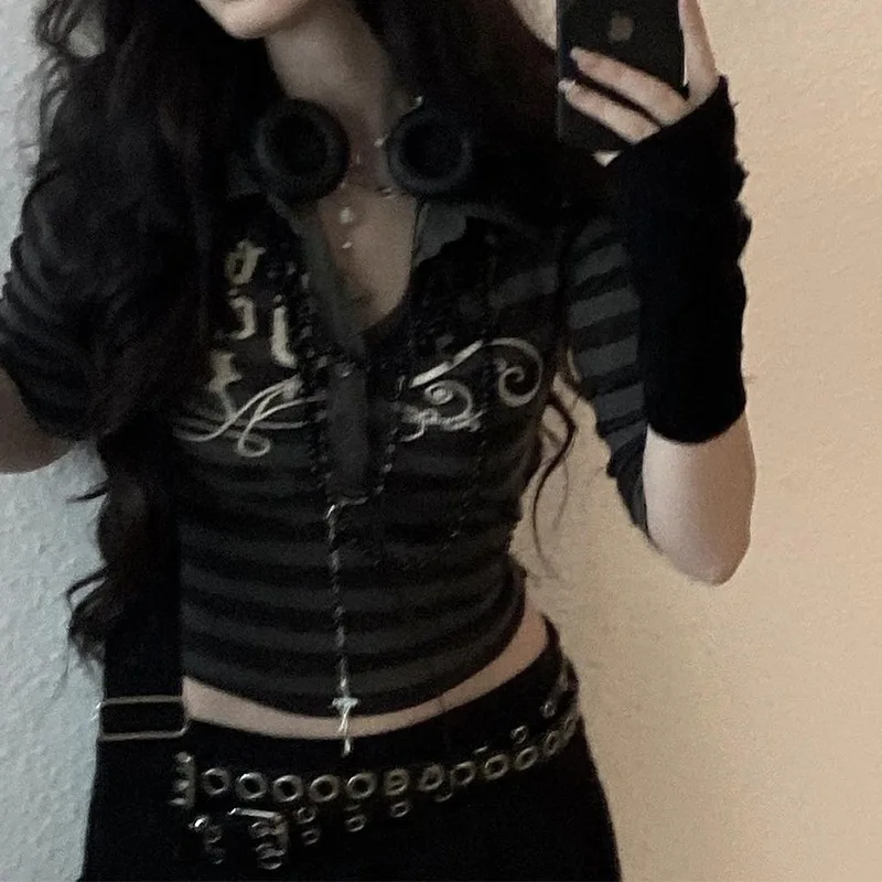 Женская толстовка в полоску с коротким рукавом и пуговицами | одежда