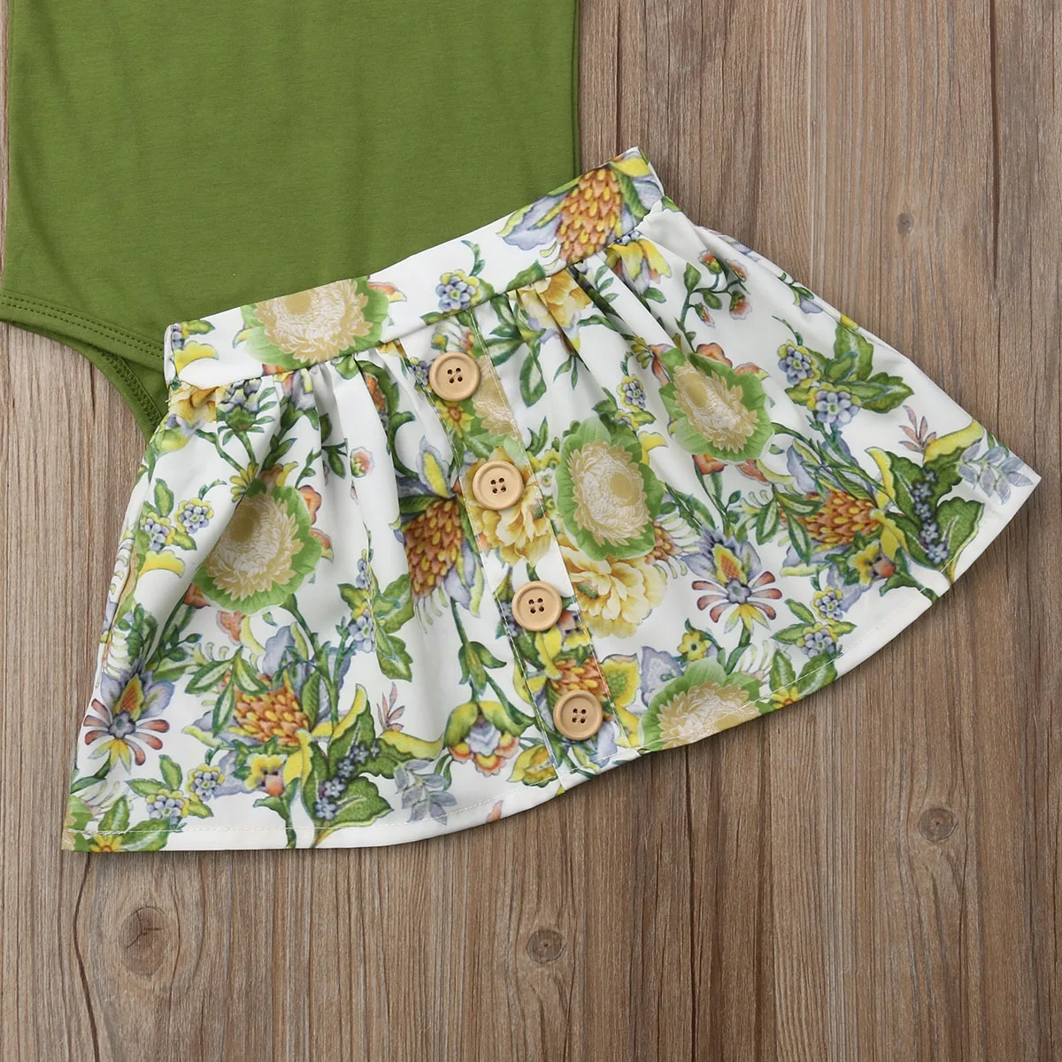 3 шт. кружевные боди с коротким рукавом юбка цветочным принтом и повязка на голову