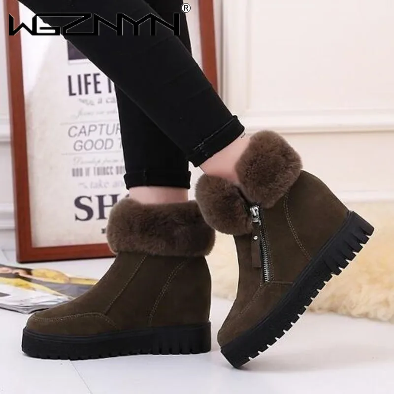 

Зимние уличные теплые меховые сапоги для женщин, новинка 2021, нескользящая утолщенная плюшевая обувь для женщин, повседневная обувь на платф...