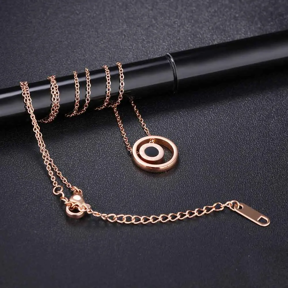 ZooMango Classic Titanium Steel Roman Numeral Double Sided Black &amp White Shells Circle Rose Gold Color Pendant Necklaces ZN17072 |