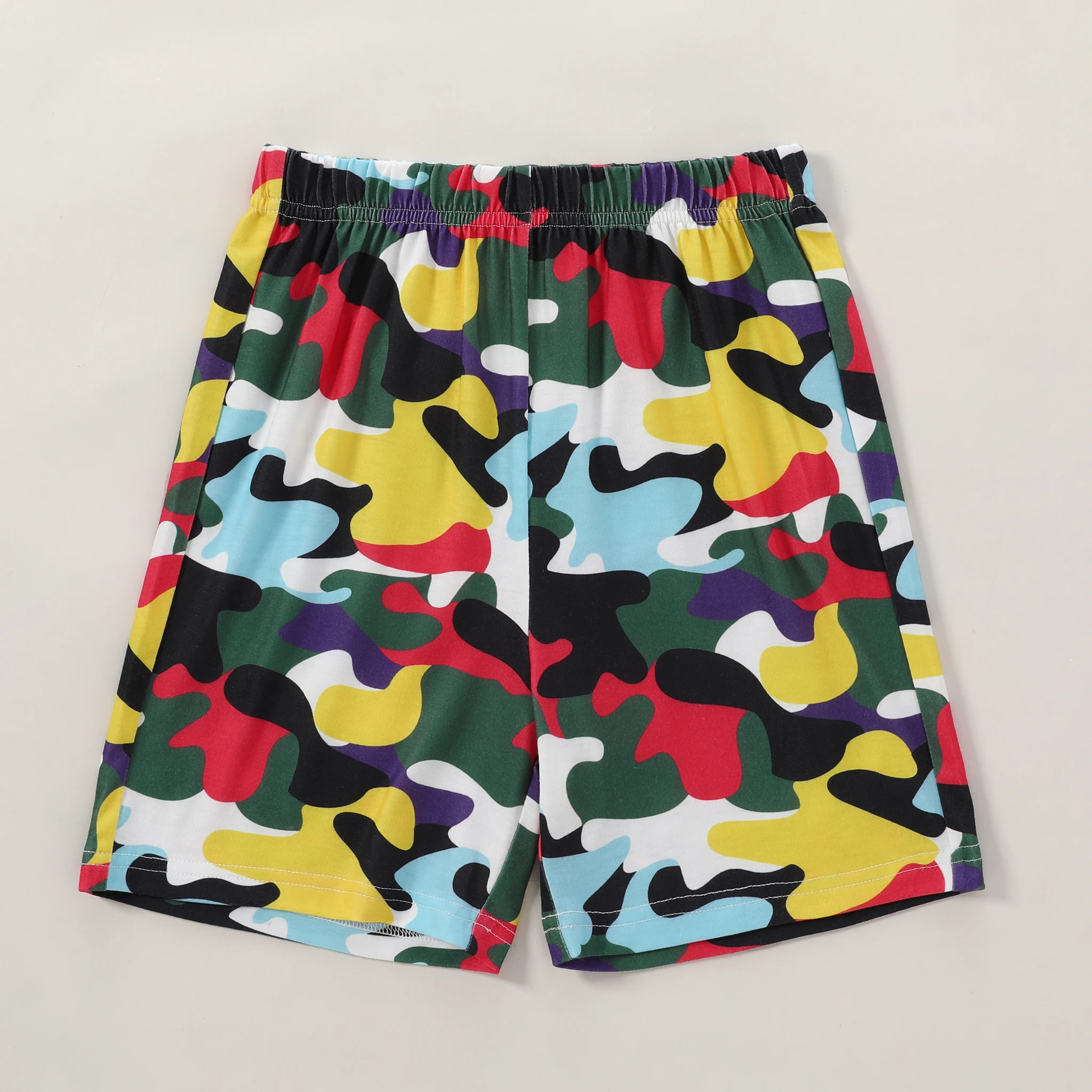 

PatPat 2021 New Arrival Summer Kids Boy Letter Print Tee and Camouflage Shorts Set