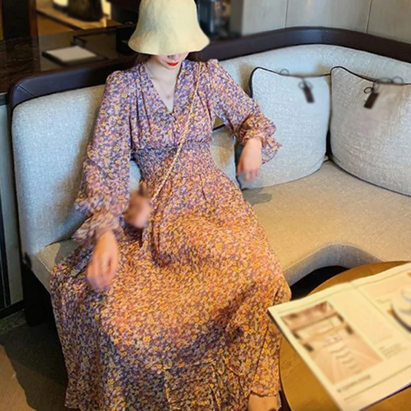 

Womens Floral V Neck Pleated Waist Midi A-Line Dress Outwear