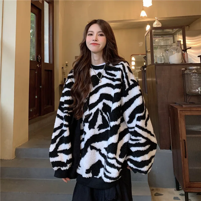 

Plush coat 2020 new winter Plush thickened warm sweater for women women fashion streetwear women