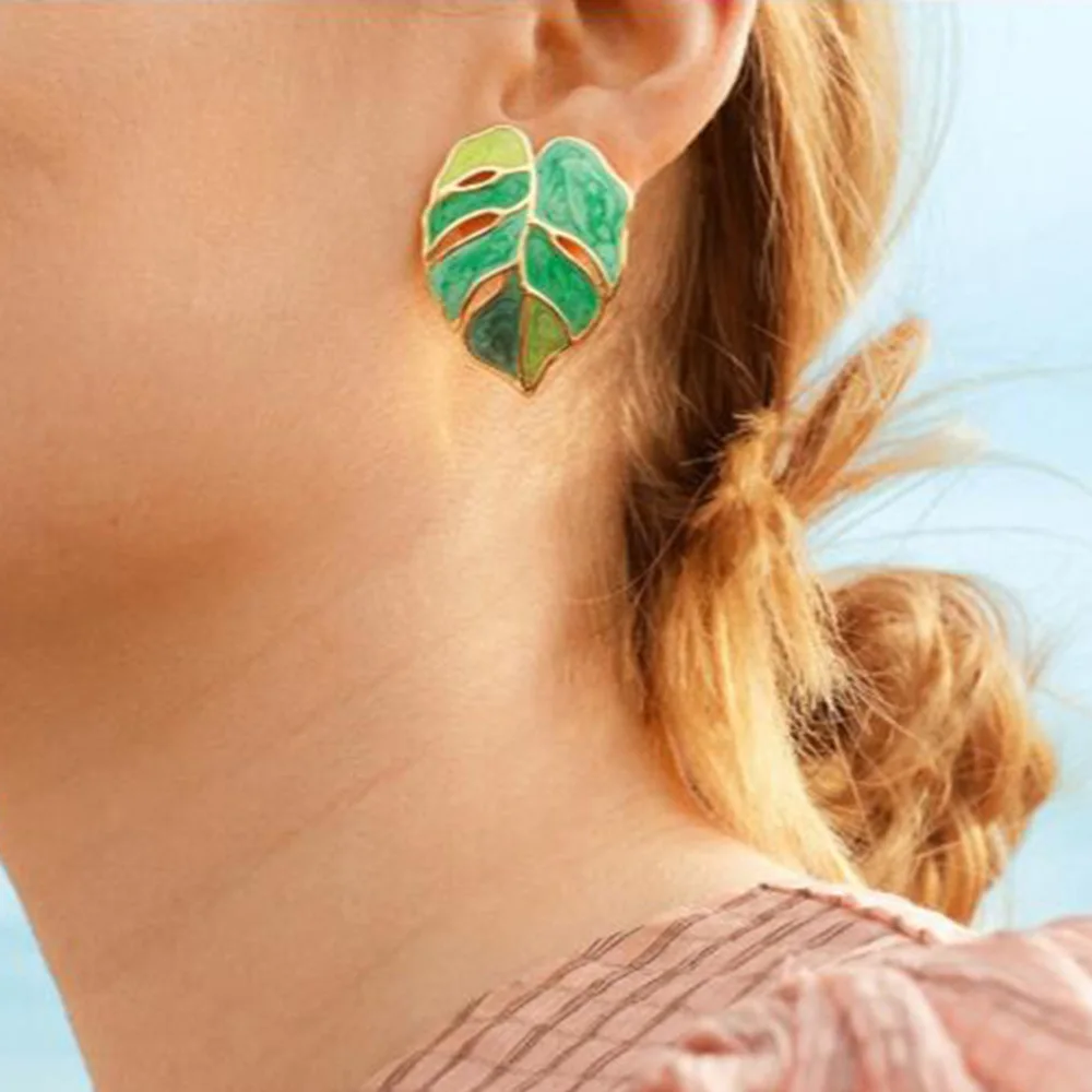 

2021 Summer Chic Colorful Drip Oil Leaves Ladies Stud Earrings Fashion Geometric Statement Earrings For Women Jewelry brincos