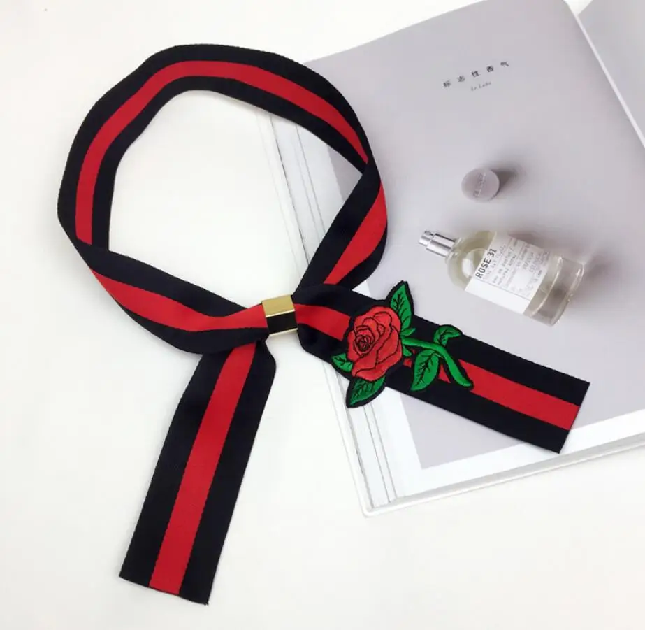 Женский Тонкий полосатый маленький шарф с вышивкой дизайнерский розами