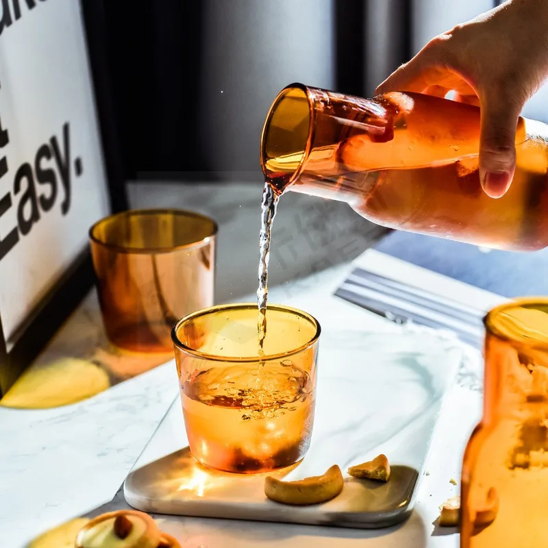 

Стеклянная плитка в японском стиле, высококачественный боросиликатный стеклянный кувшин для сока, чашка и кувшин, встроенная ручная выдувк...